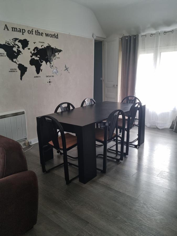 Maison De Village Familiale Et Conviviale. * Pezarches